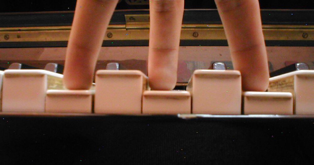 Key points: How to Play "Aku Yang Malang" on Guitar: A Step-by-Step Chord Guide