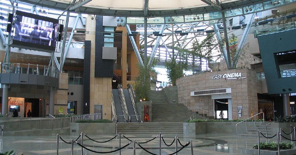Key points: Laptop Shopping at Malang Cyber Mall: Myths vs. Facts You Should Know